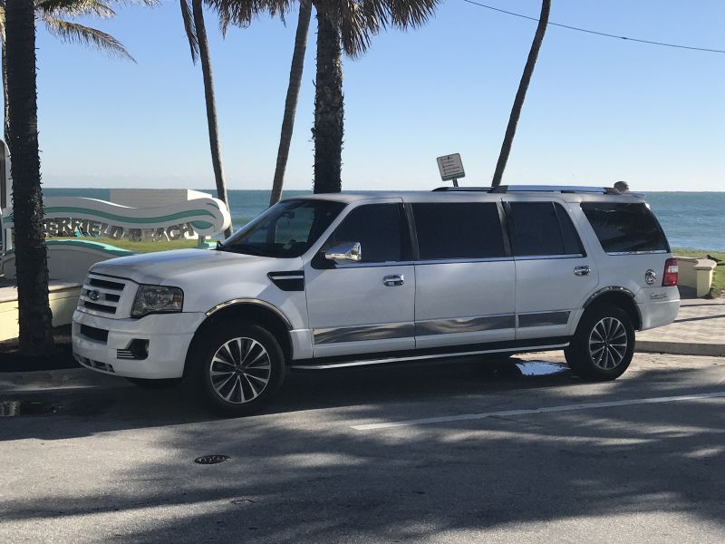 Best Florida Limousine