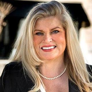 Certified General Dentistry Newnan - Dr.  Shrenna Clifton 