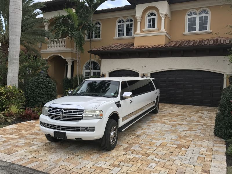 Limousine service 