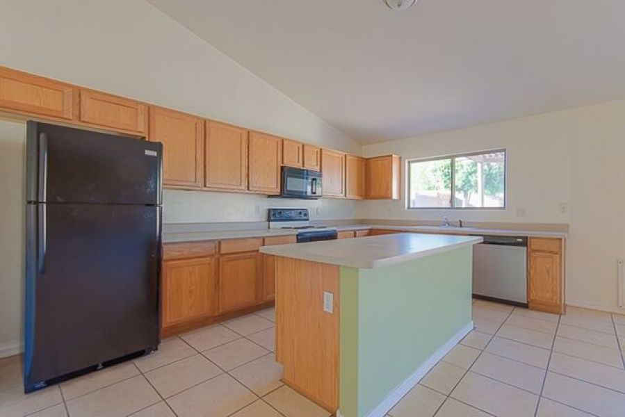 Invest in Arizona for sale houses Newly Renovated