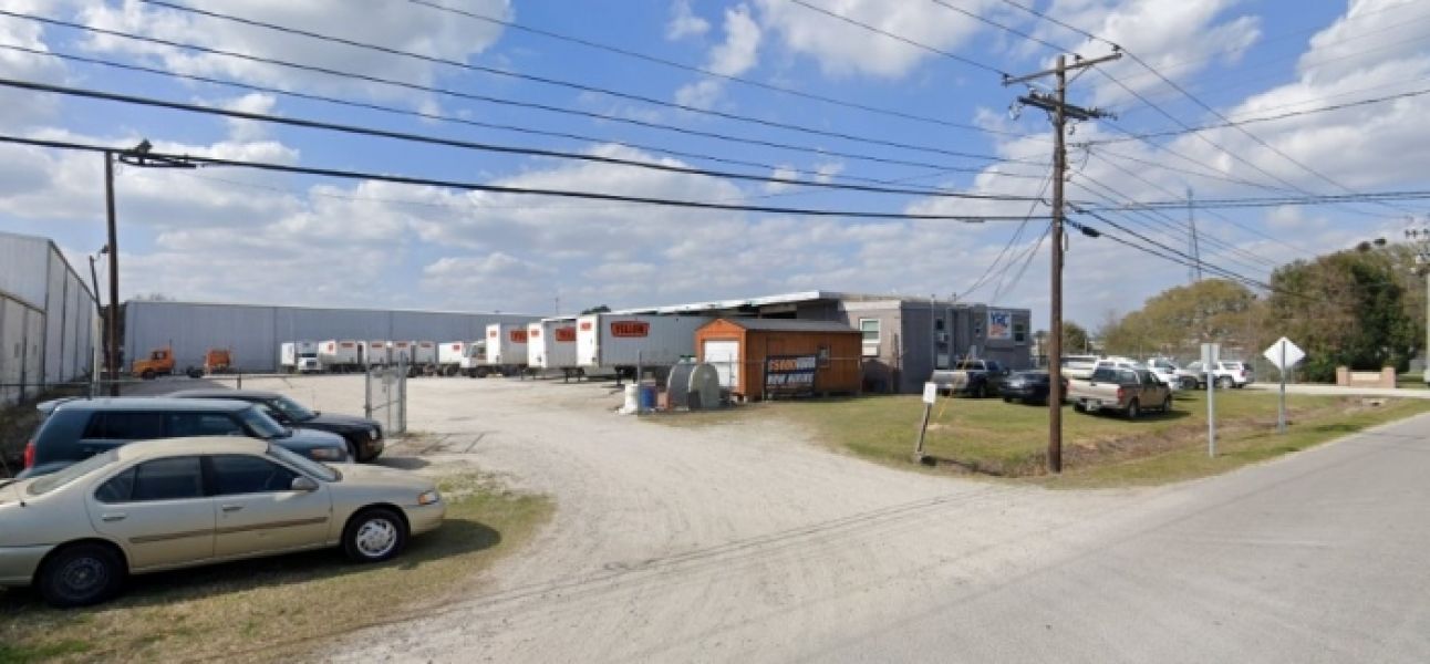 Flexible Outdoor Storage Space at Cubework Savannah with No Hidden Fees