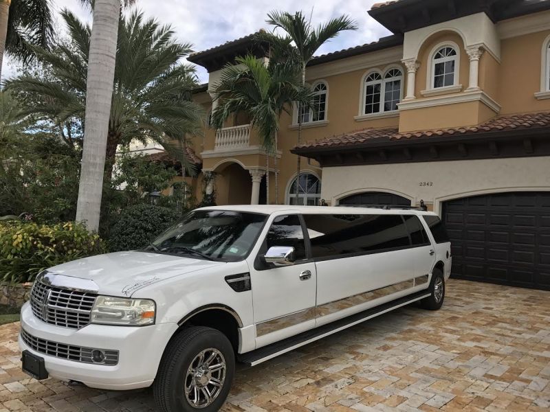 Limousine Service in South Florida