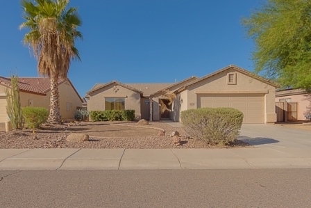 ➥ This lovely home is awaiting your family's presence! Homes for sale in AZ ➥