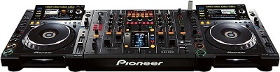 BRAND NEW SET OF 2x PIONEER CDJ-2000 PLAYER & 1x PIONEER DJM-2000 MIXER at 2200 Euro