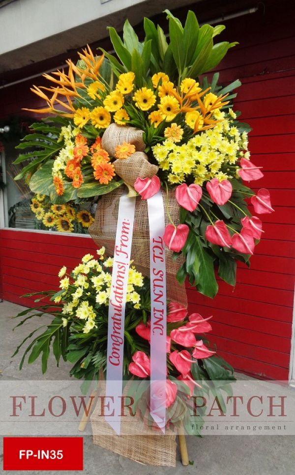 Flower arrangements with free flower delivery for All saints Days